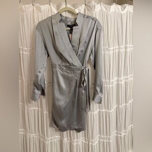 Gorgeous NWT, 100% Silk, Banana Republic Shirt Dress